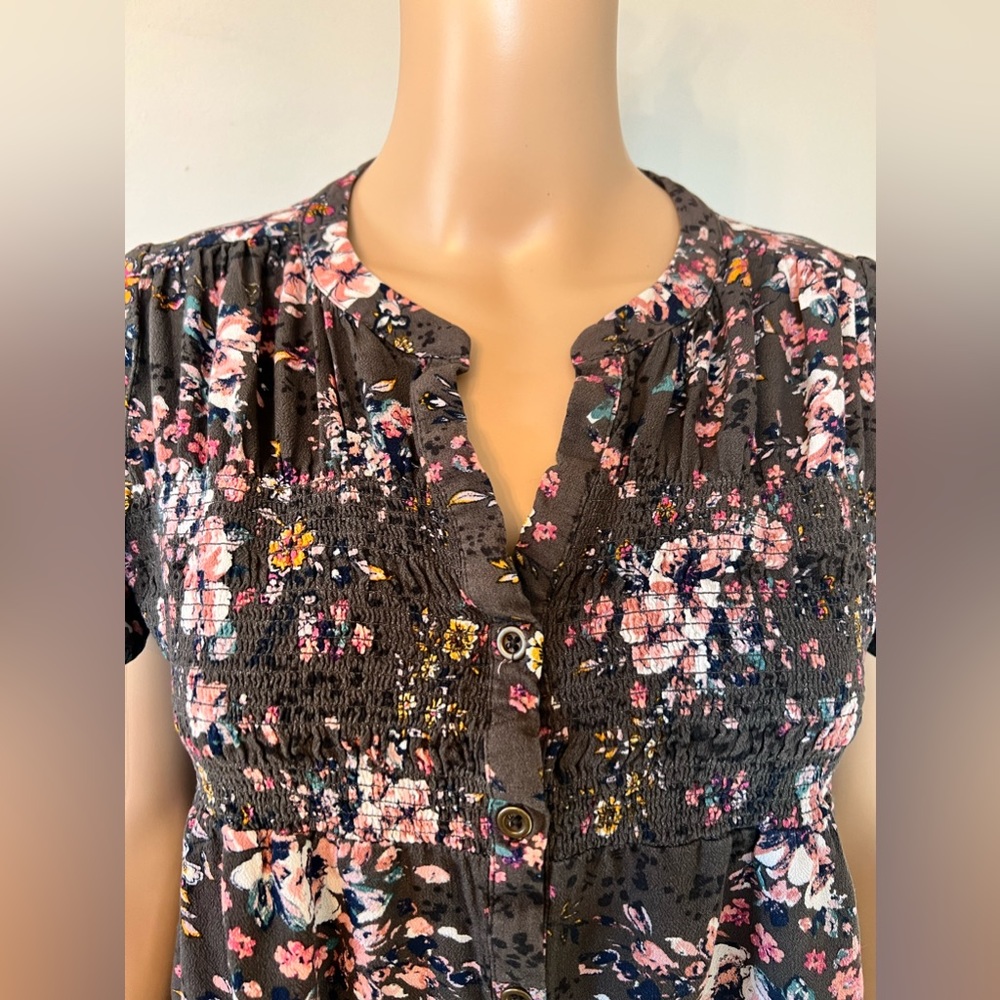 Knox Rose M Floral Short Sleeves Blouse